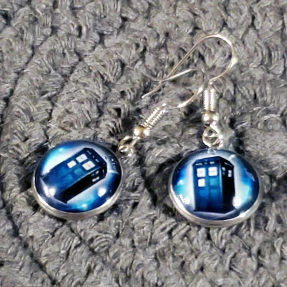 Handcrafted Police Box TARDIS in Space Blue Silver Glass Earrings - Picture 2 of 6